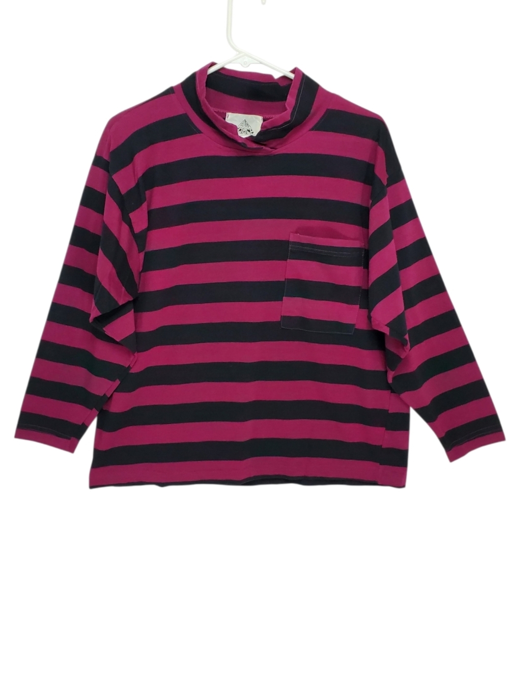 2610 * Fashion Force Vintage Striped  Long Sleeve Top Magenta Black Size Unknown